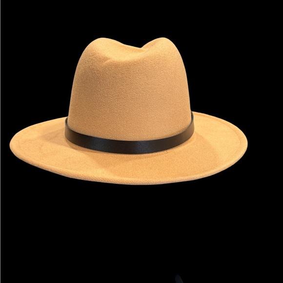 Stylish Tan Fedora Hat with Black Band NWOT - Picture 2 of 5